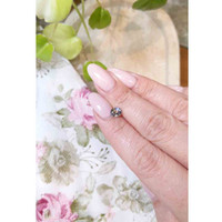 1.22 Ct. Bi Color Sapphire from Ceylon (Sri Lanka) Life Style