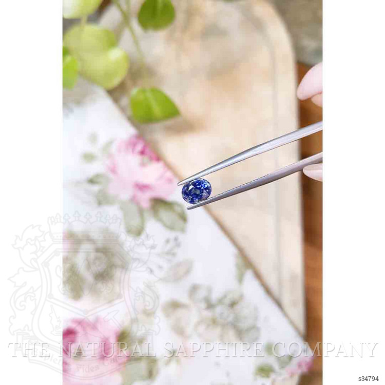 1.50 Ct. Bi Color / Parti Sapphire from Ceylon (Sri Lanka)