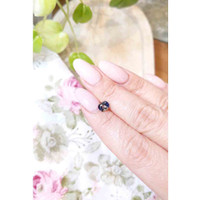 1.07 Ct. Bi Color / Parti Sapphire from Ceylon (Sri Lanka) Life Style
