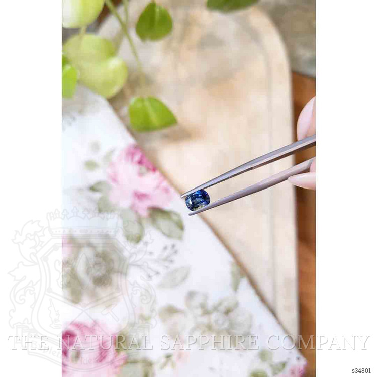0.90 Ct. Bi Color / Parti Sapphire from Ceylon (Sri Lanka)