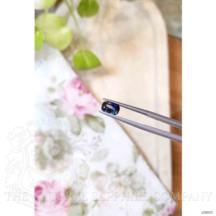 1.43 Ct. Bi Color Sapphire from Ceylon (Sri Lanka)
