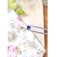 1.19 Ct. Bi Color Sapphire from Ceylon (Sri Lanka) Life Style