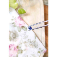 0.74 Ct. Bi Color Sapphire from Ceylon (Sri Lanka) Life Style