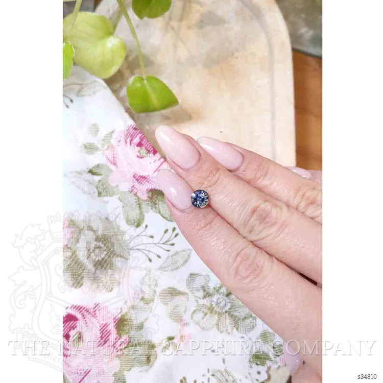 1.43 Ct. Bi Color Sapphire from Ceylon (Sri Lanka)