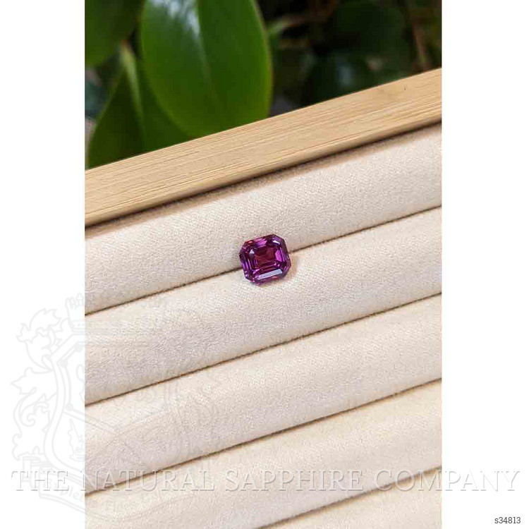 4.05 Ct. Purplish Pink Sapphire from Ceylon (Sri Lanka)