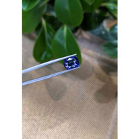 5.03 Ct. Blue Sapphire from Ceylon (Sri Lanka) Life Style