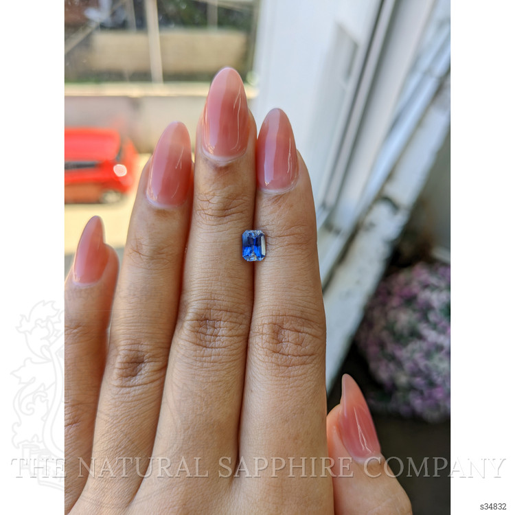 1.11 Ct. Bi Color Sapphire from Ceylon (Sri Lanka)