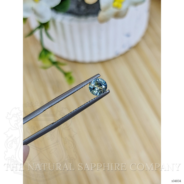 0.83 Ct. Bi Color Sapphire from Ceylon (Sri Lanka)