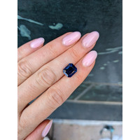 6.32 Ct. Blue Sapphire from West Africa Life Style