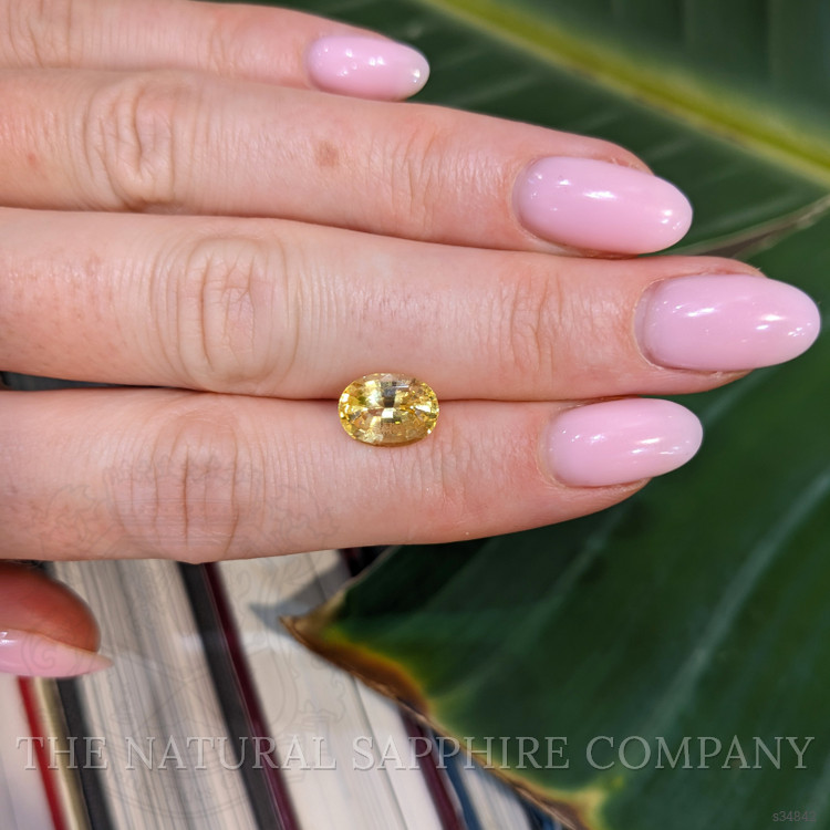 3.02 Ct. Yellow Sapphire from Ceylon (Sri Lanka)