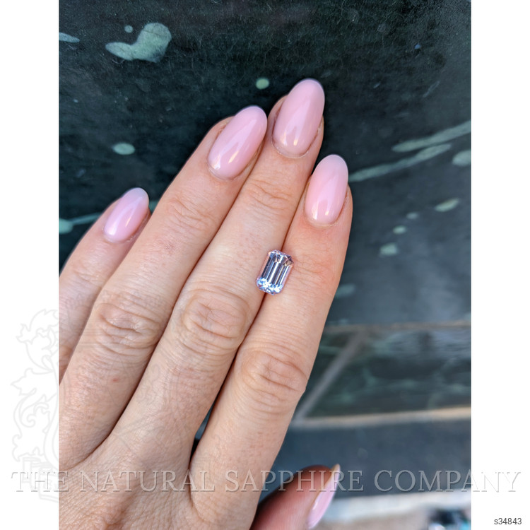 2.53 Ct. Pink Sapphire from Ceylon (Sri Lanka)