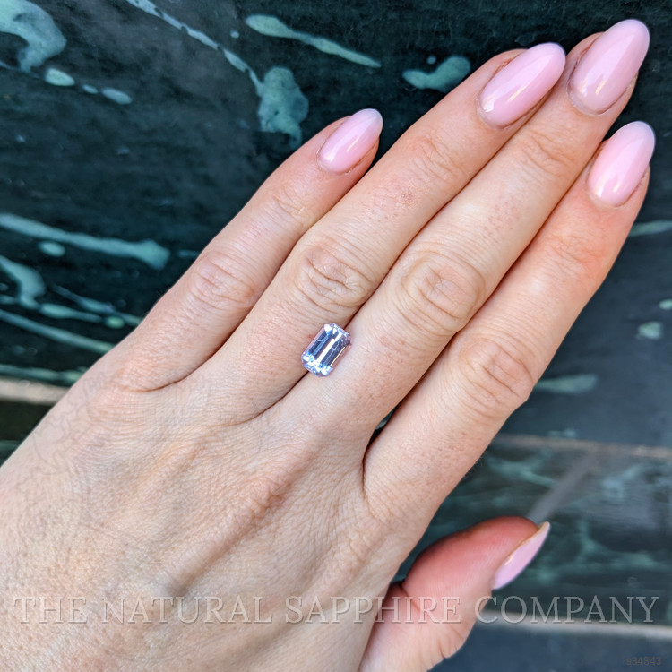 2.53 Ct. Pink Sapphire from Ceylon (Sri Lanka)