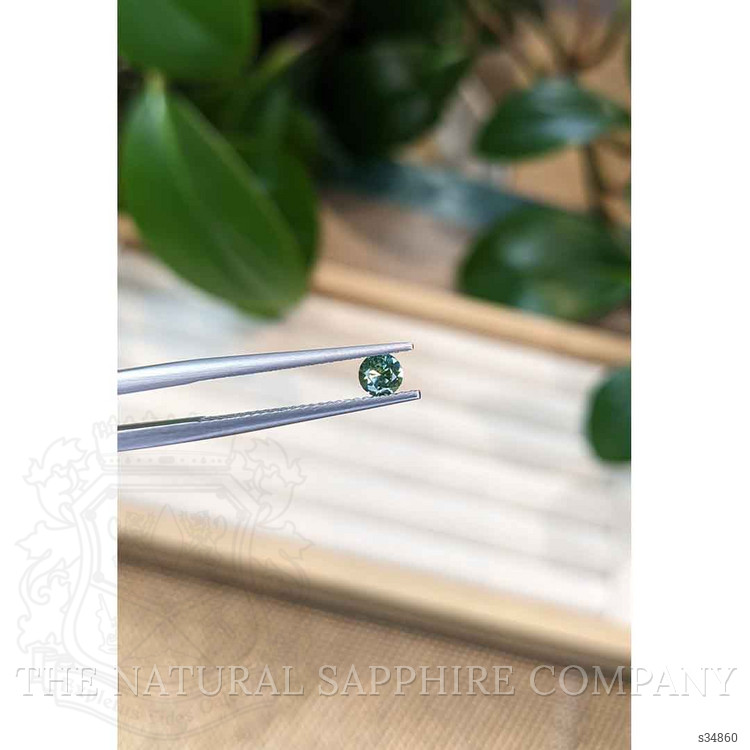 0.26 Ct. Yellowish Green Sapphire from Montana