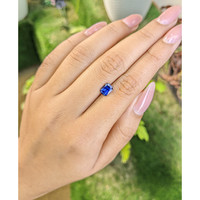 1.32 Ct. Blue Sapphire from Ceylon (Sri Lanka) Life Style