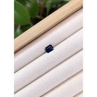 1.01 Ct. Blue Sapphire from Australia Life Style