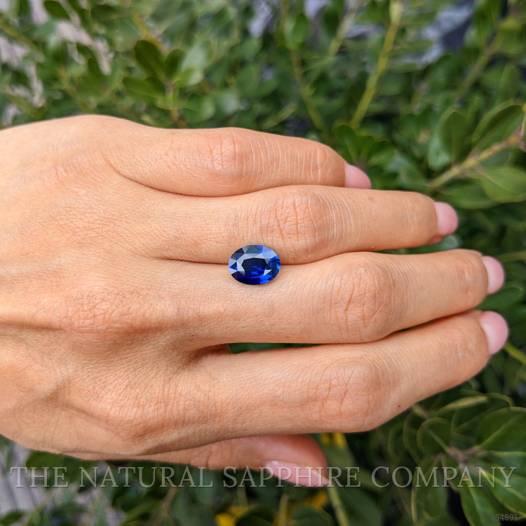 2.92 Ct. Blue Sapphire from Ceylon (Sri Lanka)
