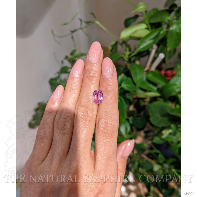 3.20 Ct. Padparadscha Sapphire from Ceylon (Sri Lanka)