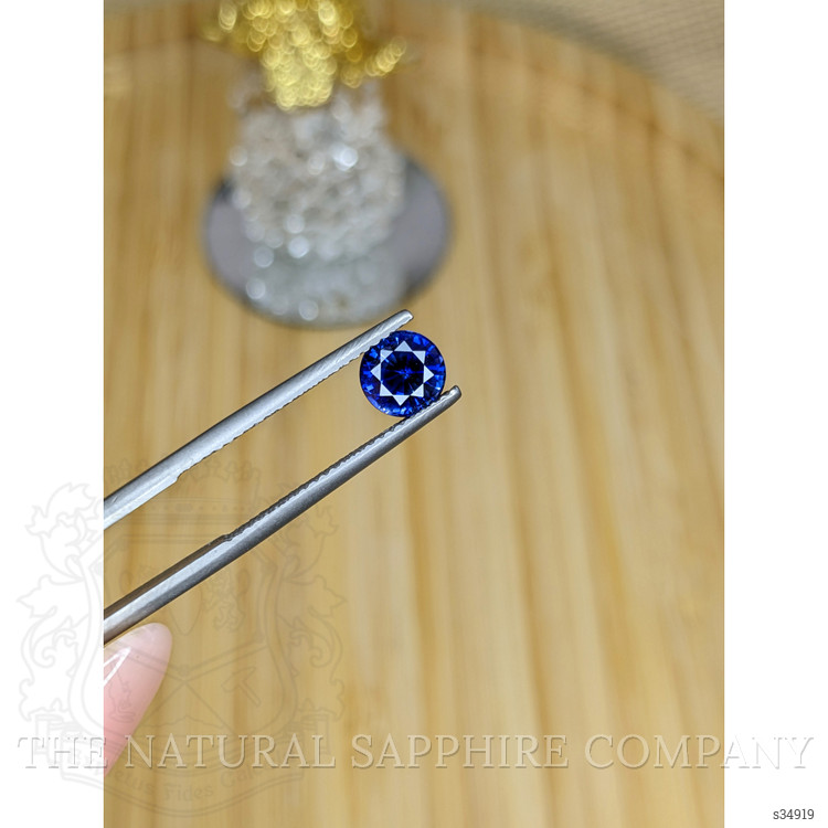 1.11 Ct. Blue Sapphire from Ceylon (Sri Lanka)
