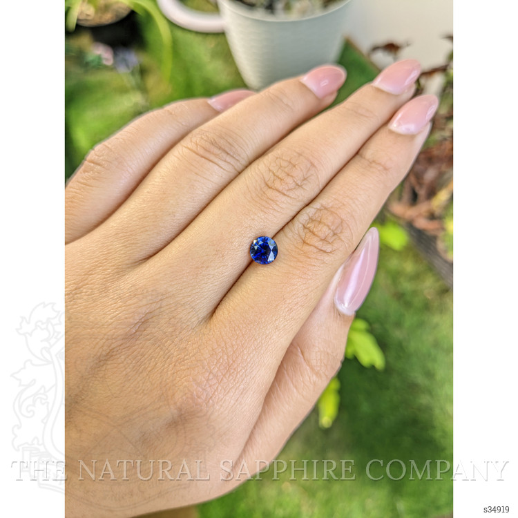 1.11 Ct. Blue Sapphire from Ceylon (Sri Lanka)