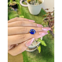 5.24 Ct. Blue Sapphire from Ceylon (Sri Lanka) Life Style
