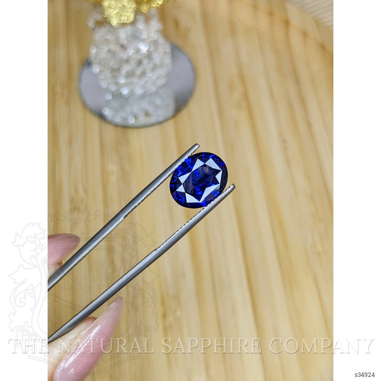 5.24 Ct. Blue Sapphire from Ceylon (Sri Lanka)
