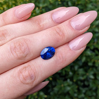 5.03 Ct. Blue Sapphire from Ceylon (Sri Lanka) Life Style