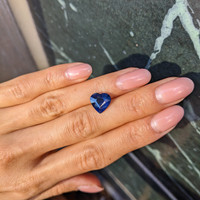 3.68 Ct. Blue Sapphire from Ceylon (Sri Lanka) Life Style