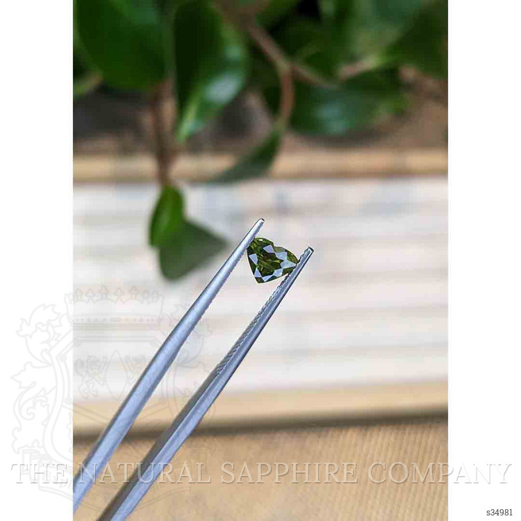1.06 Ct. Yellowish Green Sapphire from Thailand