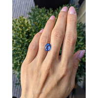 3.35 Ct. Blue Sapphire from Ceylon (Sri Lanka) Life Style