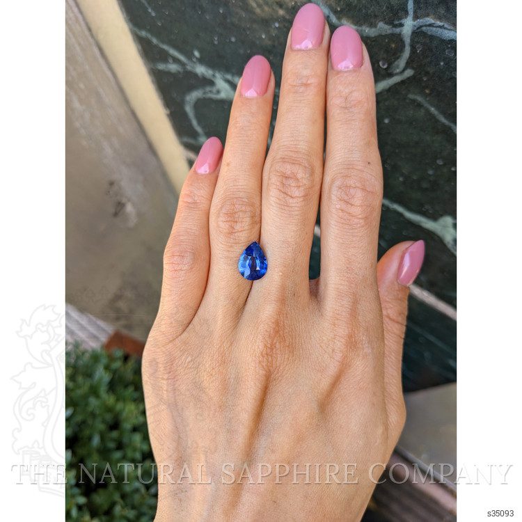 3.13 Ct. Blue Sapphire from Ceylon (Sri Lanka)
