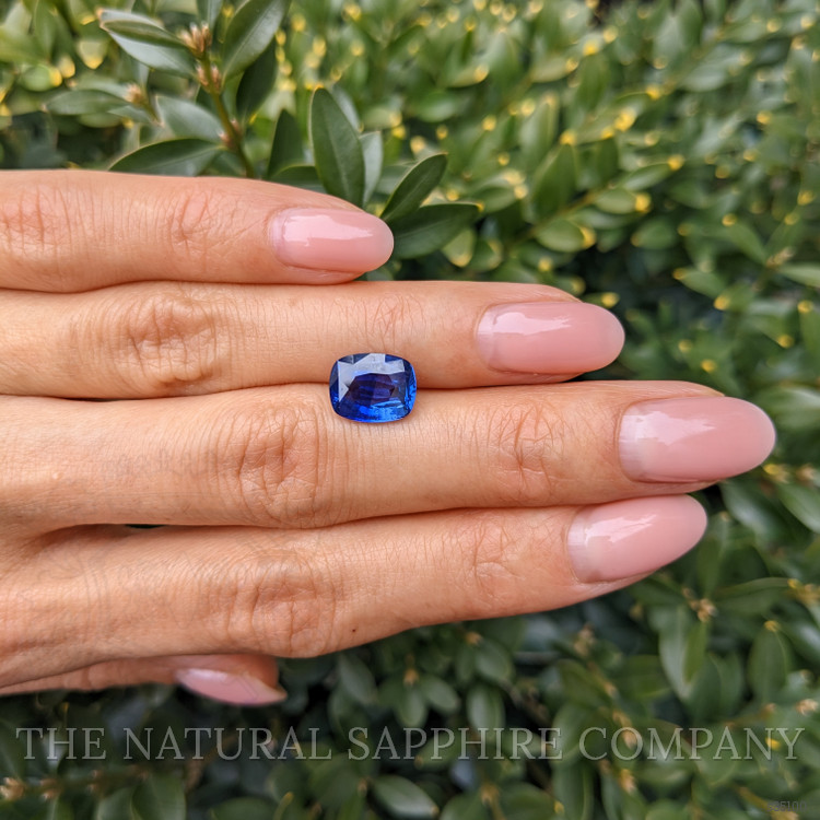 3.48 Ct. Blue Sapphire from Ceylon (Sri Lanka)