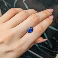 3.41 Ct. Blue Sapphire from Ceylon (Sri Lanka) Life Style