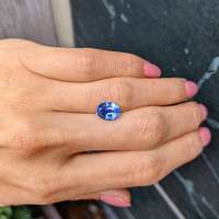 3.18 Ct. Blue Sapphire from Ceylon (Sri Lanka) Life Style