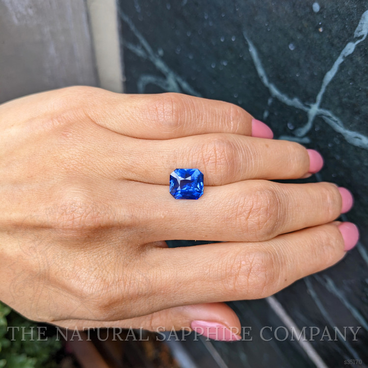 4.05 Ct. Blue Sapphire from Ceylon (Sri Lanka)