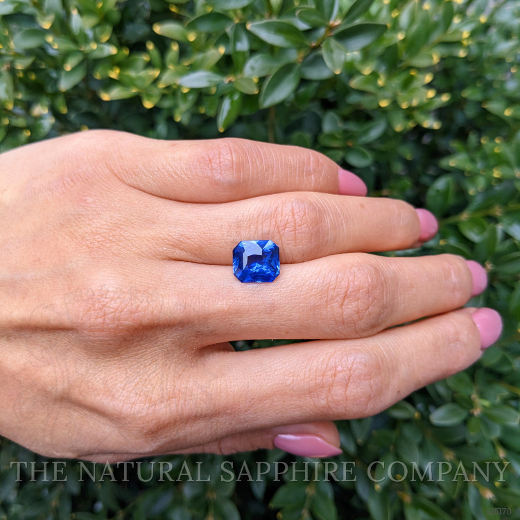 4.05 Ct. Blue Sapphire from Ceylon (Sri Lanka)