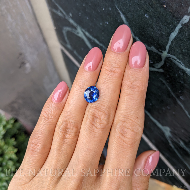 3.02 Ct. Blue Sapphire from Ceylon (Sri Lanka)
