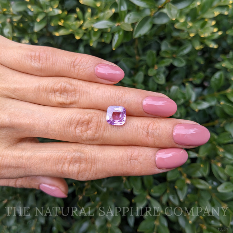 2.96 Ct. Purplish Pink Sapphire from Ceylon (Sri Lanka)