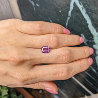 2.33 Ct. Pink Sapphire from Ceylon (Sri Lanka) Life Style