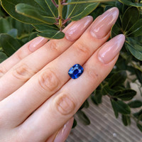 3.39 Ct. Blue Sapphire from Ceylon (Sri Lanka) Life Style