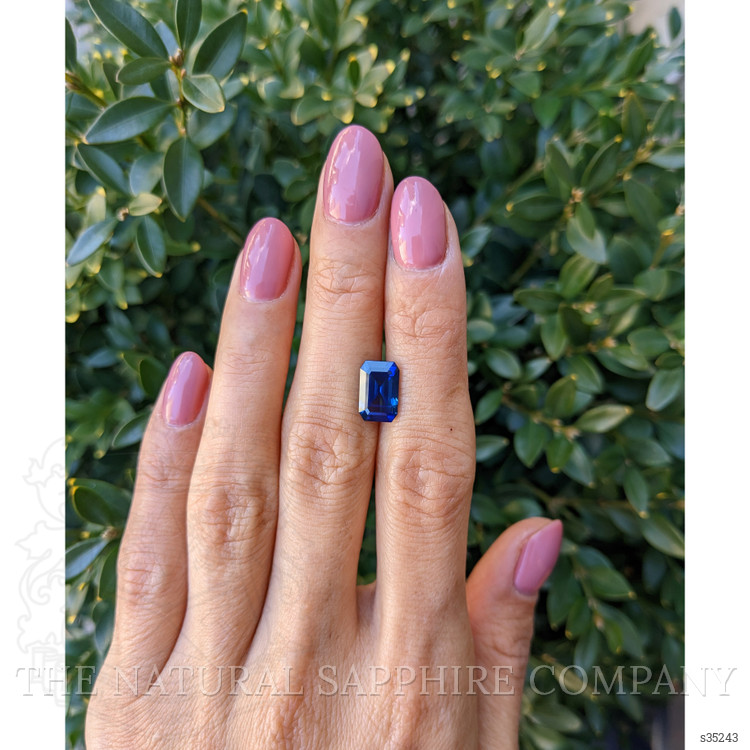 3.17 Ct. Blue Sapphire from Ceylon (Sri Lanka)