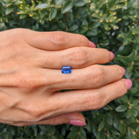 1.25 Ct. Blue Sapphire from Ceylon (Sri Lanka) Life Style
