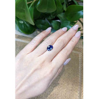 3.17 Ct. Blue Sapphire from Ceylon (Sri Lanka) Life Style