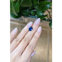 2.56 Ct. Blue Sapphire from Thailand Life Style
