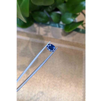 2.33 Ct. Blue Sapphire from Thailand Life Style