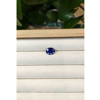 3.05 Ct. Blue Sapphire from Thailand Life Style