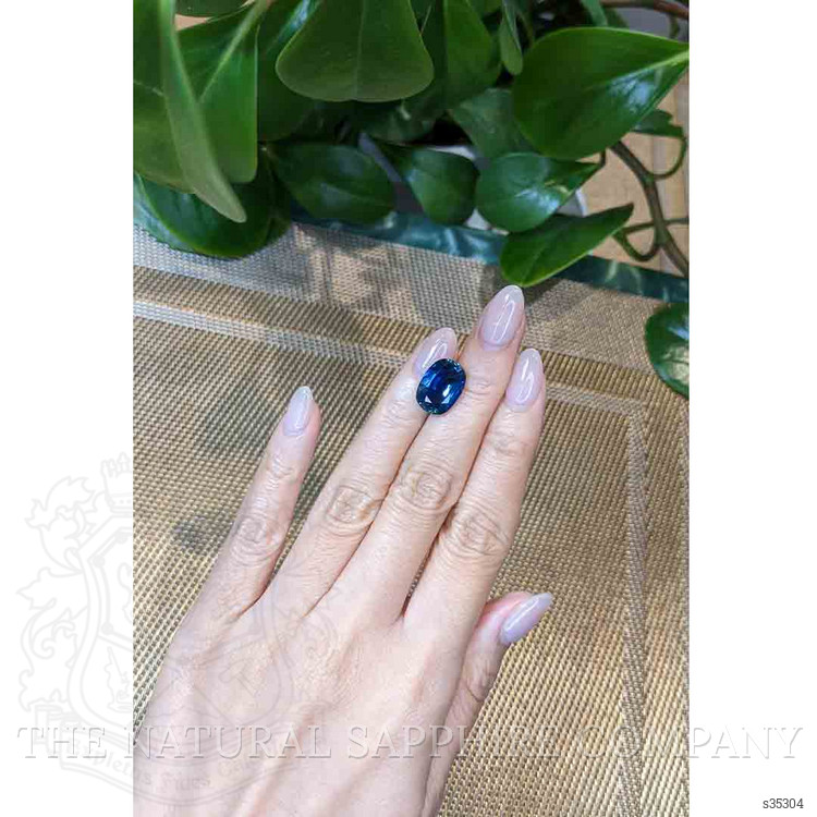 7.92 Ct. Greenish Blue Sapphire from Thailand