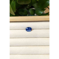 4.10 Ct. Blue Sapphire from Thailand Life Style