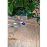 4.34 Ct. Blue Sapphire from Thailand Life Style