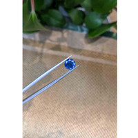 2.24 Ct. Blue Sapphire from Thailand Life Style