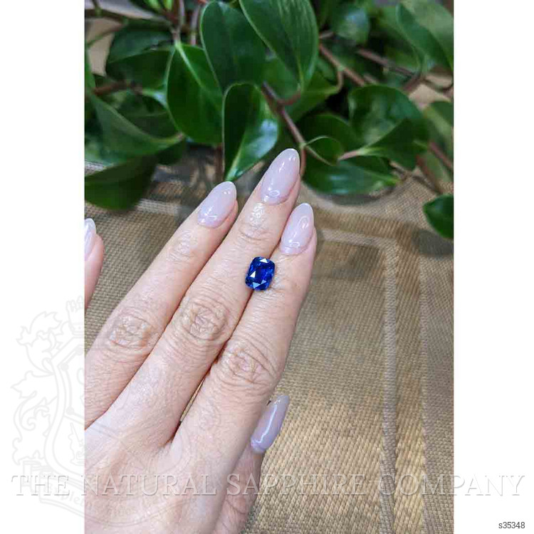 3.01 Ct. Blue Sapphire from Ceylon (Sri Lanka)